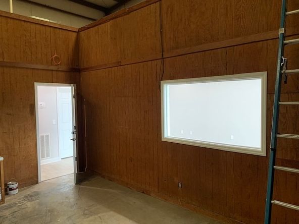 Office For Sale: 624 Skyland Blvd E, Tuscaloosa, AL 35405